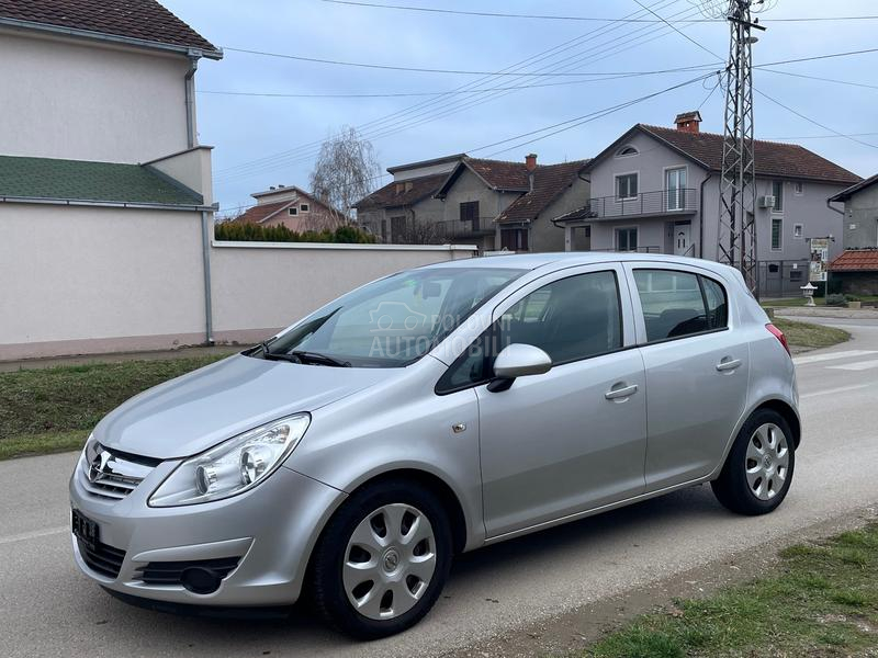 Opel Corsa D 1.4