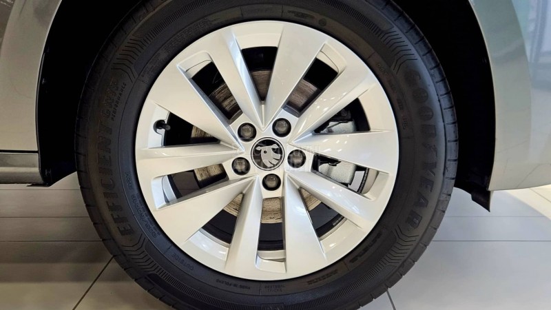 Škoda Kamiq Sel PLUS 1.5 TSI DSG