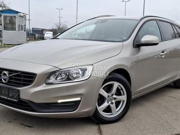 Volvo V60 PREMIUM