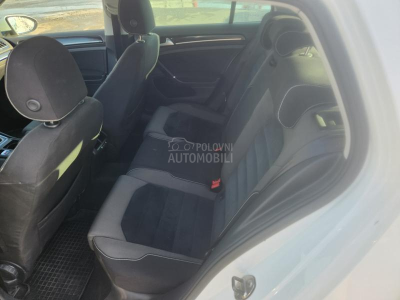 Volkswagen Golf 7 