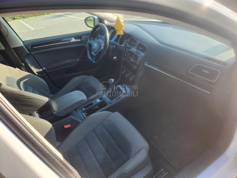 Volkswagen Golf 7 