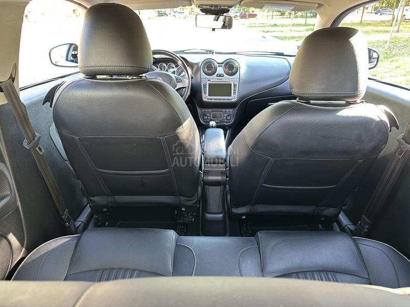 Alfa Romeo MiTo 1.3 M-jet/NAV/