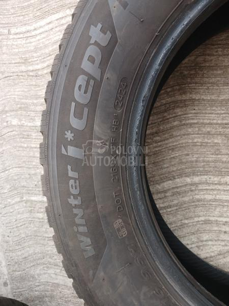 Hankook 205/60 R16 Zimska