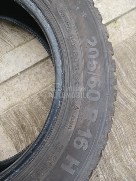 Semperit 205/60 R16 Zimska