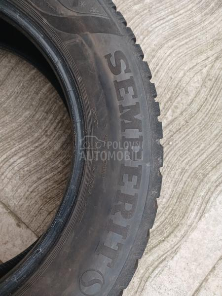 Semperit 205/60 R16 Zimska