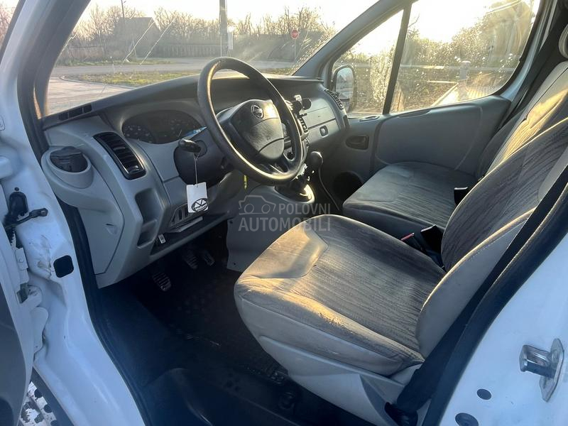 Nissan Primastar Produžen 2.5