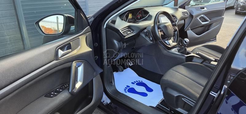 Peugeot 308 1.6 BlueHDI