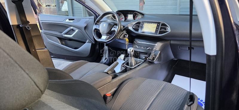 Peugeot 308 1.6 BlueHDI