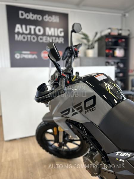 Peda TEK 250 EFI ABS DOSTUPNI