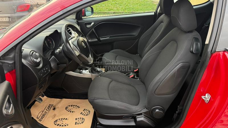 Alfa Romeo MiTo 1.3MJT