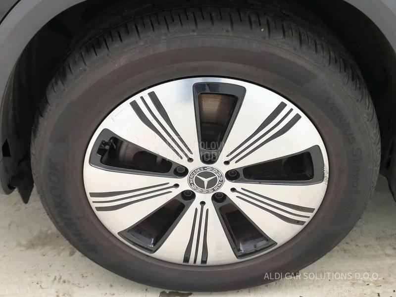 Mercedes Benz EQA Solution Luxury