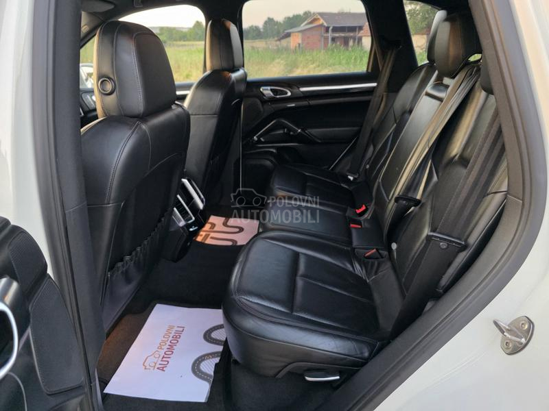 Porsche Cayenne 3.0 Hibrid