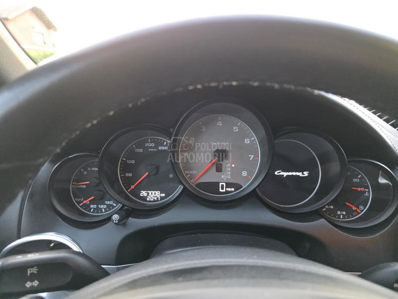 Porsche Cayenne 3.0 Hibrid