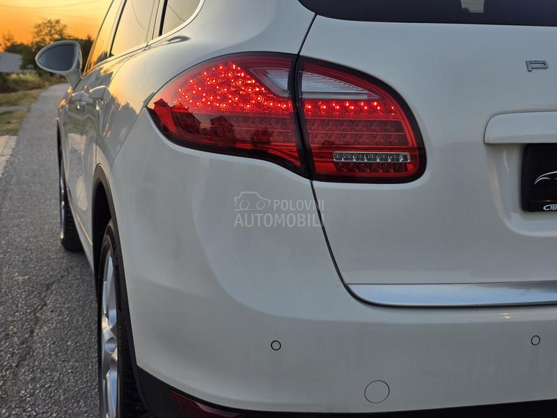 Porsche Cayenne 3.0 Hibrid