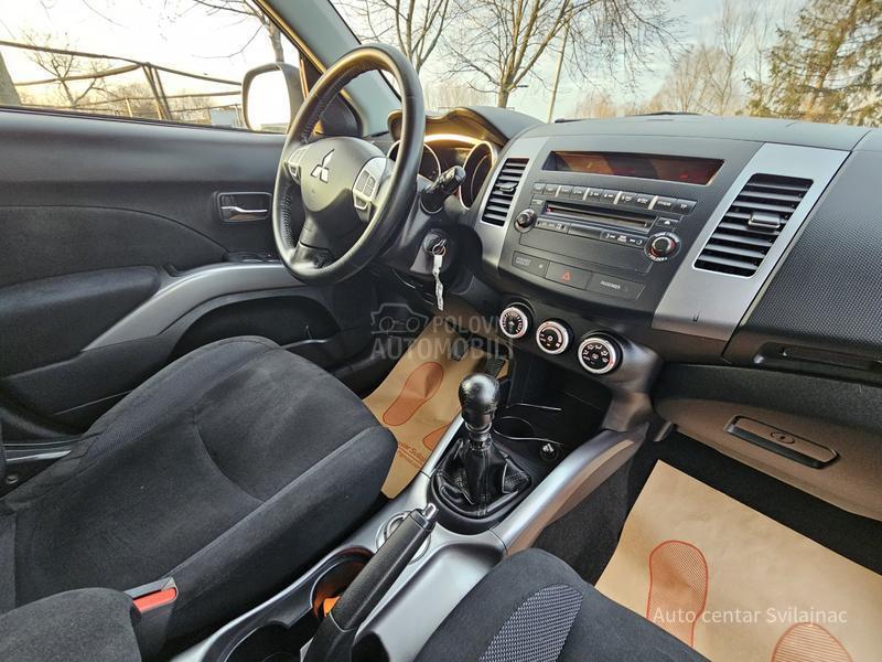 Mitsubishi Outlander 2.0 DID 4WD