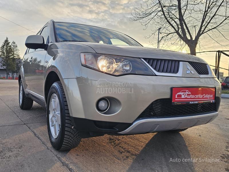 Mitsubishi Outlander 2.0 DID 4WD