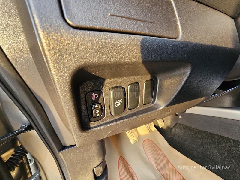 Mitsubishi Outlander 2.0 DID 4WD