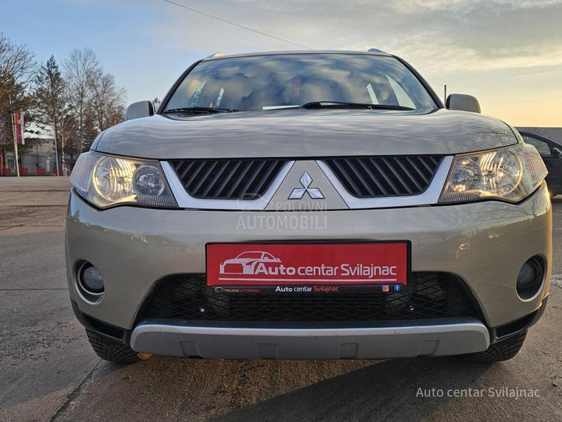 Mitsubishi Outlander 2.0 DID 4WD