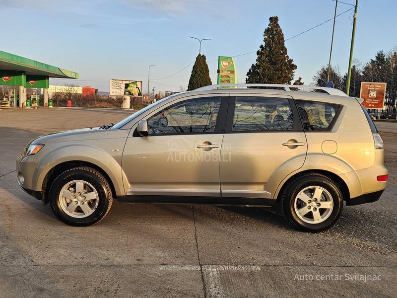 Mitsubishi Outlander 2.0 DID 4WD