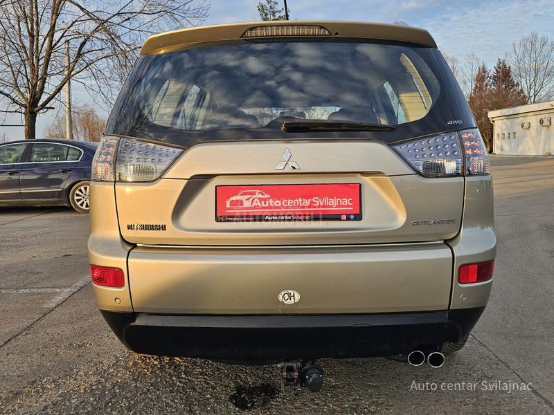 Mitsubishi Outlander 2.0 DID 4WD