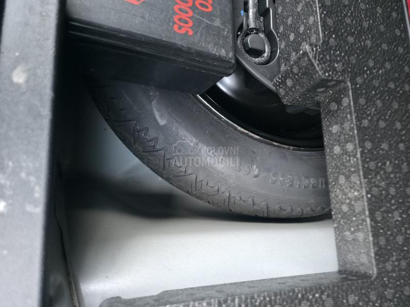 Peugeot 2008 1.4 HDI N.A.V.I