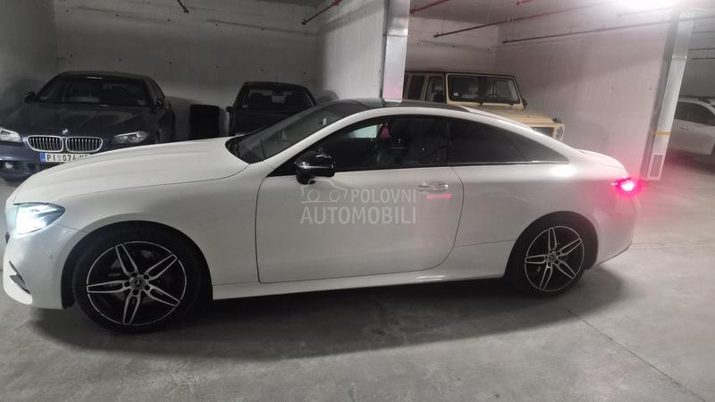 Mercedes Benz E 220 AMG