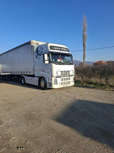 Volvo 2x FH16