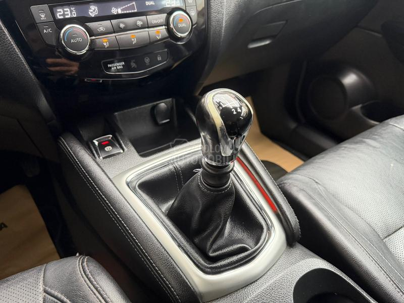 Nissan Qashqai 1.5 dCI TEKNA PANO