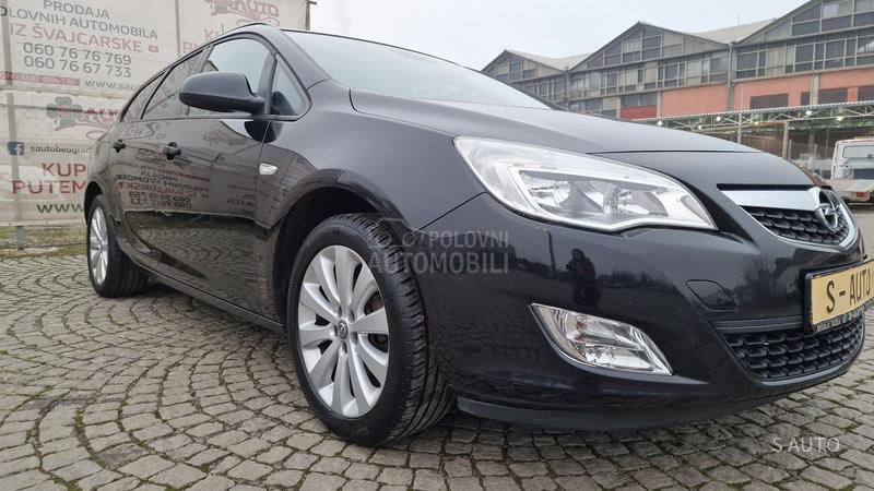 Opel Astra J KEDlTl BEZ UCESCA