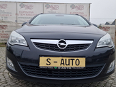 Opel Astra J 