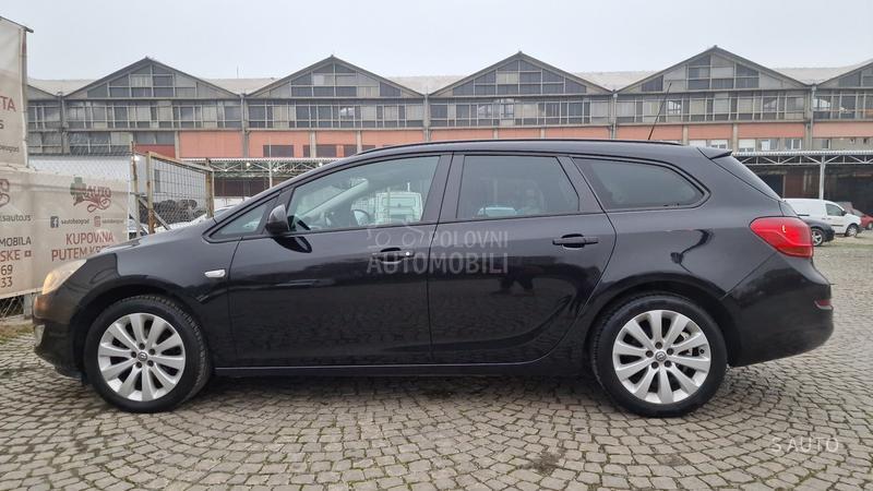 Opel Astra J KEDlTl BEZ UCESCA