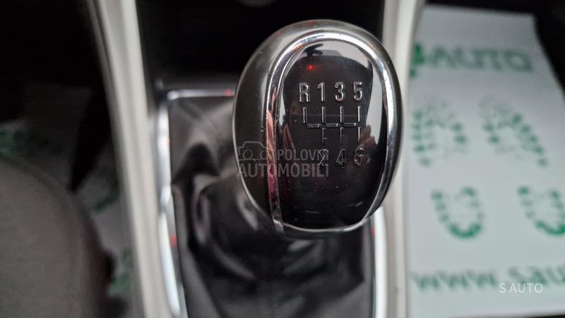 Opel Astra J KEDlTl BEZ UCESCA