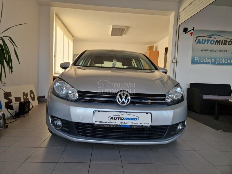 Volkswagen Golf 6 1.6 TDI N.A.V.III