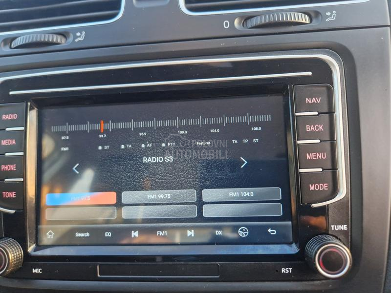 Volkswagen Golf 6 1.6 TDI N.A.V.III