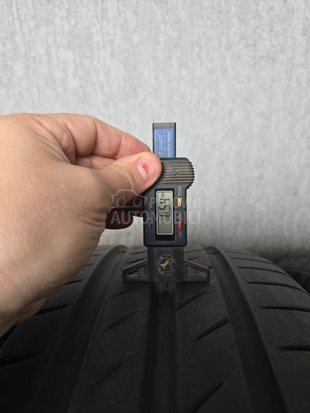 Continental 275/50 R20 Letnja