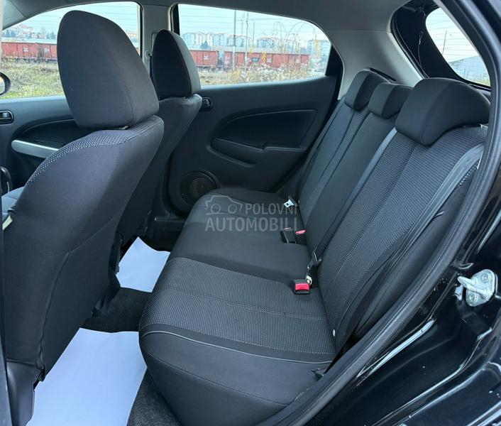 Mazda 2 1.5 SPORT SWlSS