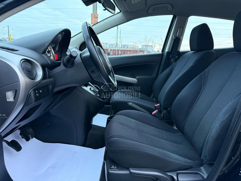 Mazda 2 1.5 SPORT SWlSS