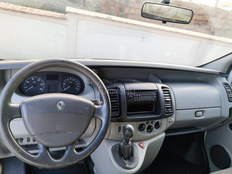 Renault Trafic 2.0 dci