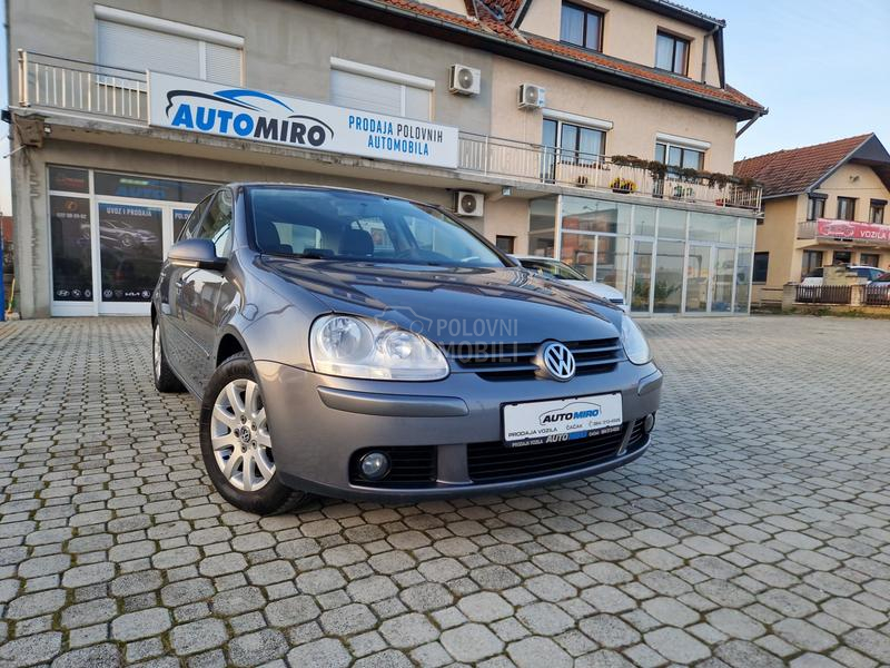 Volkswagen Golf 5 1.9 TDI 6  B.R.ZINA