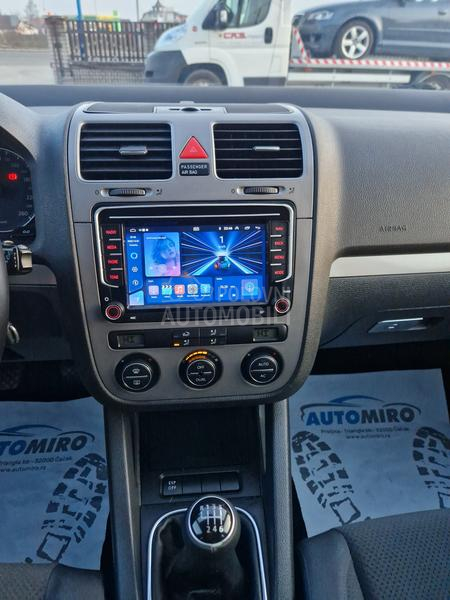 Volkswagen Golf 5 1.9 TDI 6  B.R.ZINA