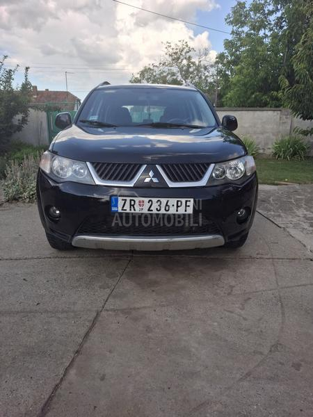 Mitsubishi Outlander 