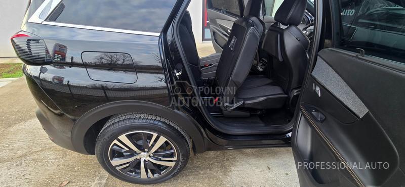 Peugeot 5008 1.6HDi/GT Line/7s