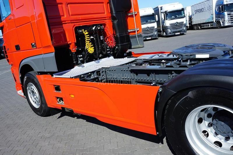 DAF 106 tegljač DOM1684