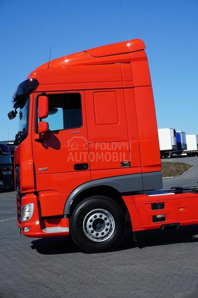 DAF 106 tegljač DOM1684