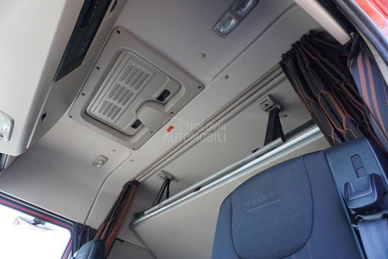 DAF 106 tegljač DOM1684