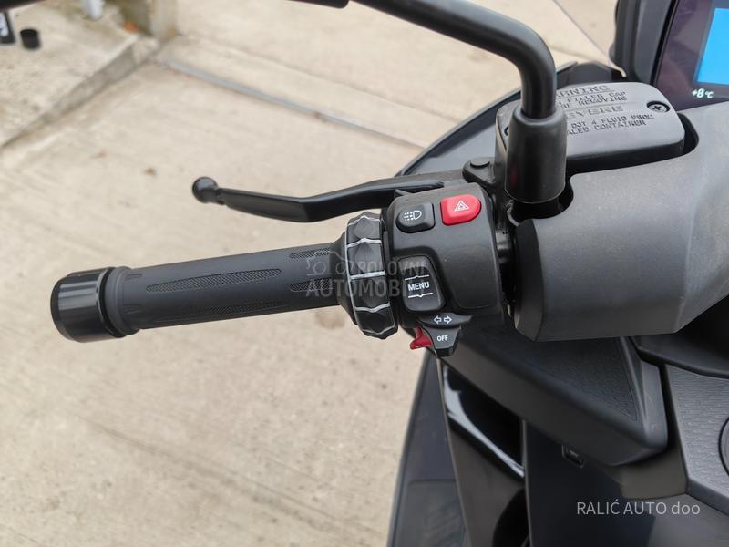 BMW C400 GT TRIPLE BLACK