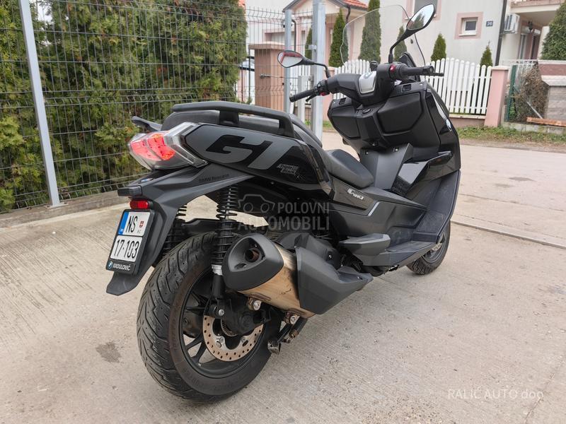 BMW C400 GT TRIPLE BLACK