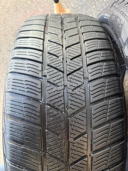 Barum 215/55 R17 Zimska