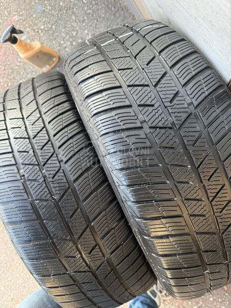 Barum 215/55 R17 Zimska