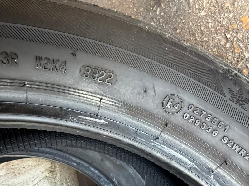 Barum 215/55 R17 Zimska